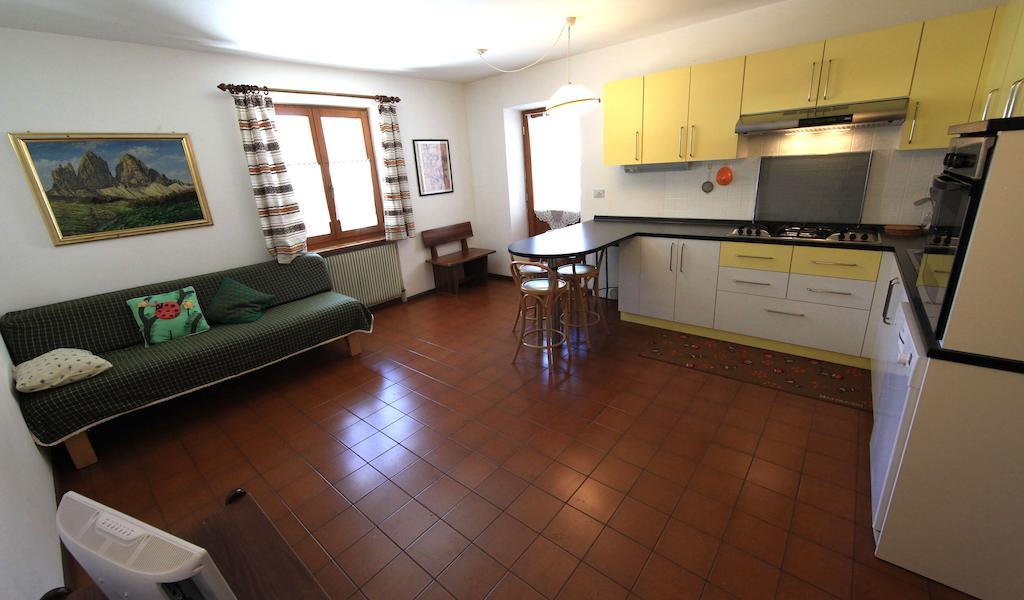 Apartamento Cesa Roseda Canazei Habitación foto